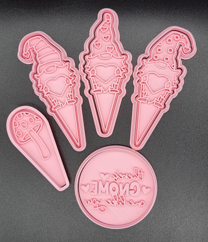 3D Printed Gnome Valentine's Day Cookie Platter Cutter & Stamps SunshineT Shop