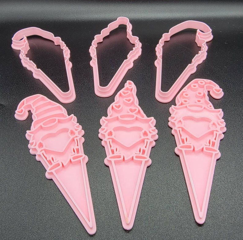 3D Printed Gnome Valentine's Day Cookie Platter Cutter & Stamps SunshineT Shop