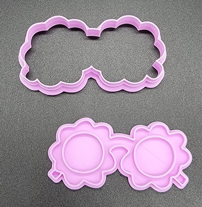 3D Printed Groovy/Hippie/Flower Cookie Cutters & Stamps SunshineT Shop