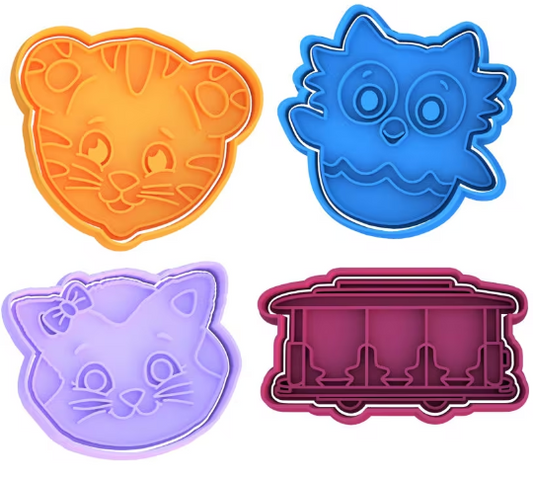 Daniel Tiger Neighborhood Cookie Cutter & Stamp