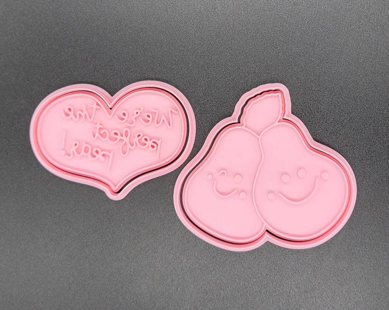 STL file Valentine Heart Cutters and Stamp 30 mm, 15 Stamps